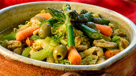 Chapsui de pulpa de cerdo con esparragos y verduras