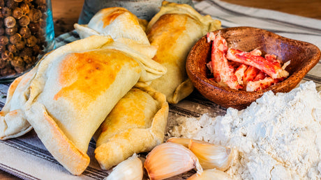 Empanadas de centolla y lomo liso al cebollín