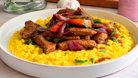Lomo saltado con risotto de ají amarillo